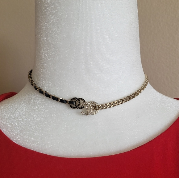 Brand new 2022 authentic Chanel double CC black and gold crstytal necklace - Picture 2 of 14